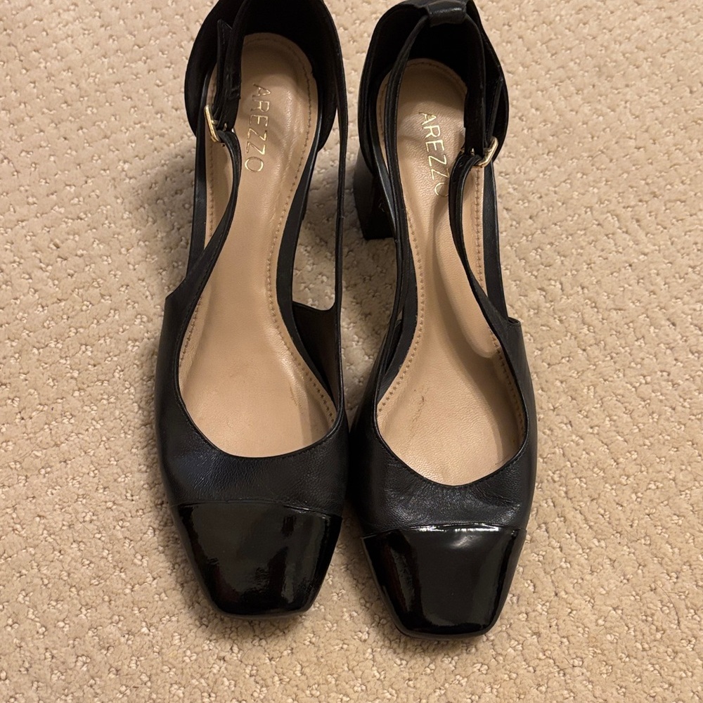 Arezzo Black Heels